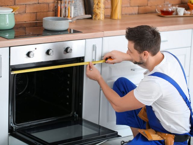 GE Monogram Repair Expert: How to Choose the Right One | GE Appliance Repair Experts